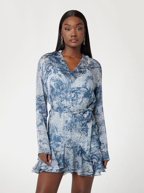 black long sleeve shoulder pad dress Balmain // Velvet Padded Shoulder Dress  VSP Consignment