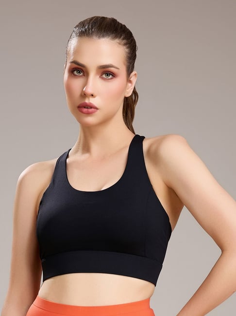 Soie Black Regular Fit Sport Bra