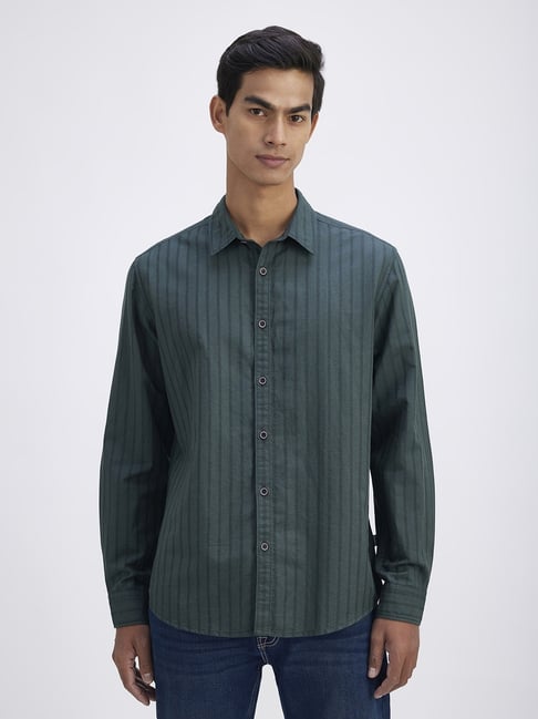 Pepe Jeans Green Regular Fit Striped Shirt-image-8