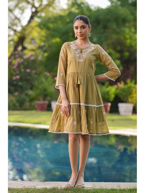 mulmul cotton dresses online Pistachio Green Long Embroided Cotton Mulmul Dress