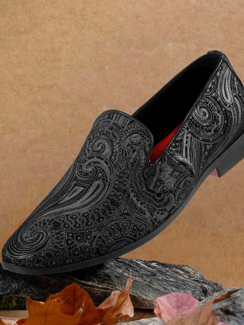 Mochi Men's Black Loafers-picture-45