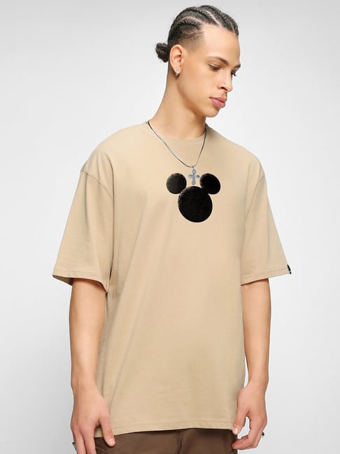 Bewakoof Men's Ginger Root Mickey Graphic Printed Oversized T-Shirt