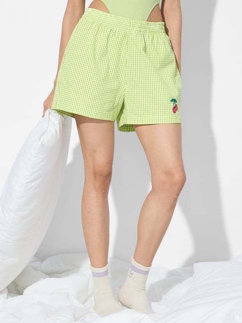 The Souled Store Green Cotton Regular Fit Checks Shorts