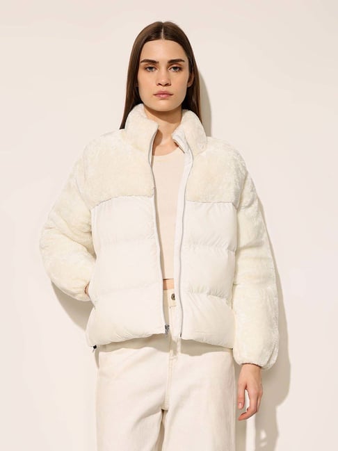 Only White Regular Fit Jacket-picture-19
