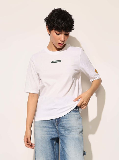 Only White Cotton Regular Fit Printed T-Shirt-picture-38