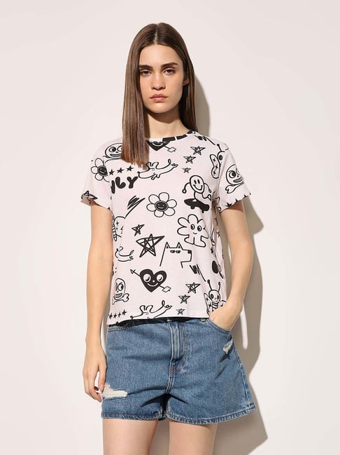 Only White Cotton Regular Fit Printed T-Shirt-picture-42