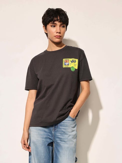Only Black Cotton Regular Fit Printed T-Shirt-picture-37