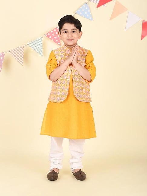 Fabindia Boys Yellow Cotton Printed Kurta Sets-picture-36