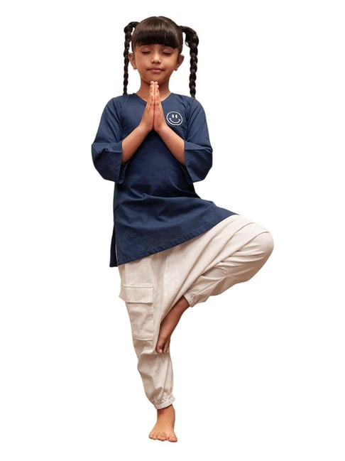 Vastramay Girls Navy Blue Kurta with Pants-picture-13