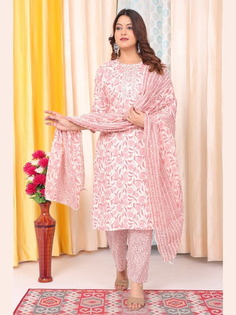 Sindh Fashion Peach Floral Printed Salwar Suit Set