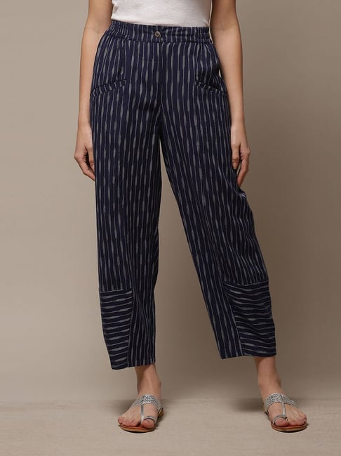 Biba Navy Cotton Straight Fit Printed Pants