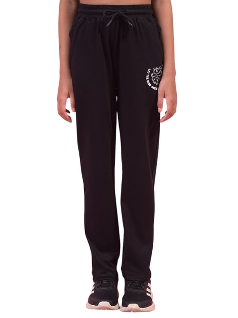 Crimsoune Club Girls Black Cotton Regular Fit Printed Trackpants-picture-30