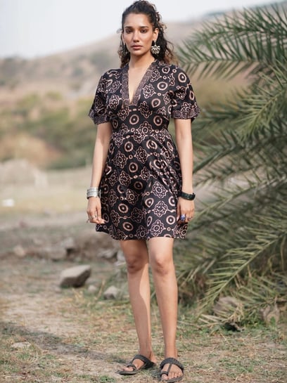 Buy Chidiyaa Black Gypsy Heart Marjorie Modal Silk Dress for Women