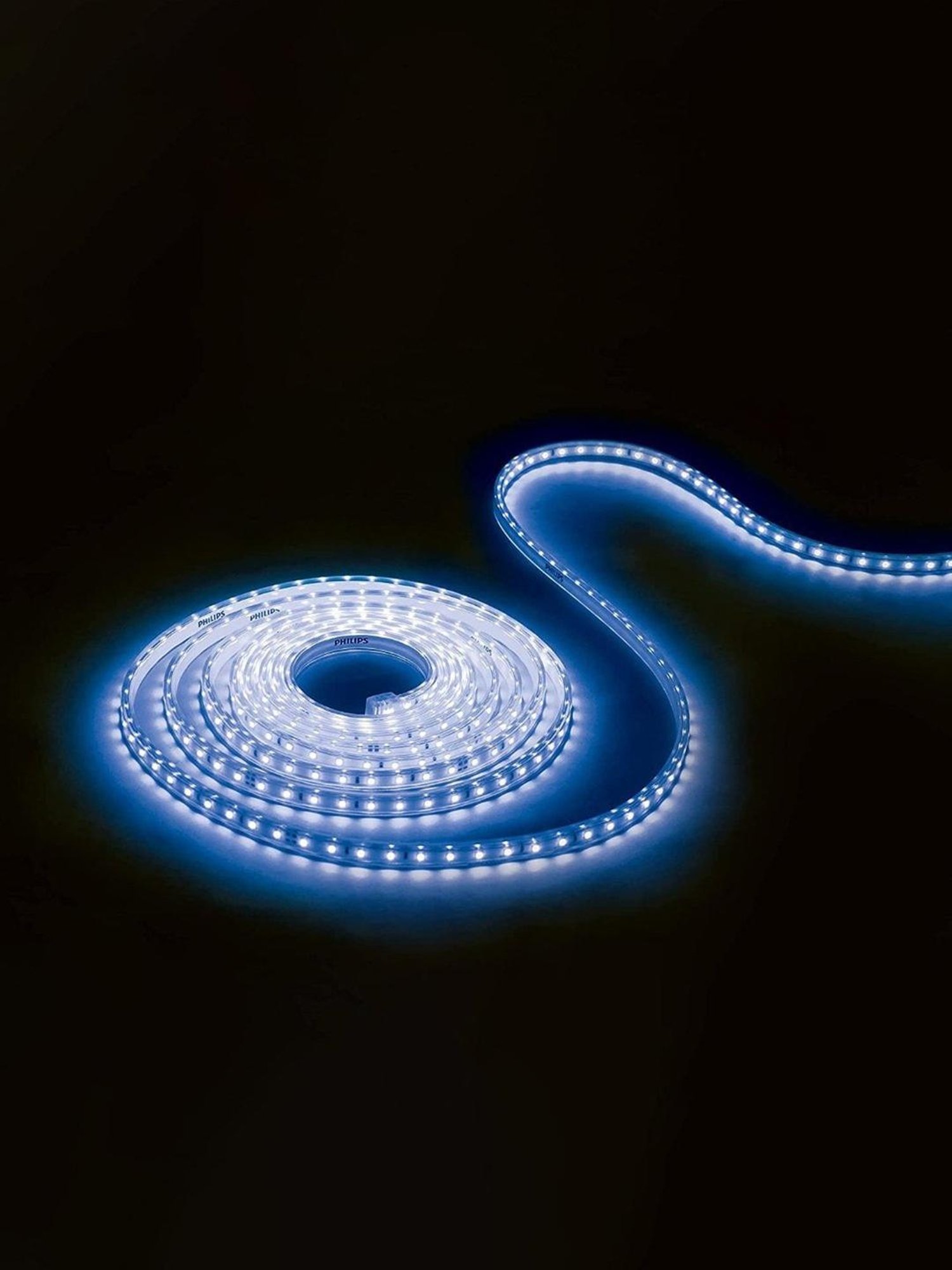 Philips FlexiShine 5 Mtr Plug n Play LED Rope Light with IP65 ...