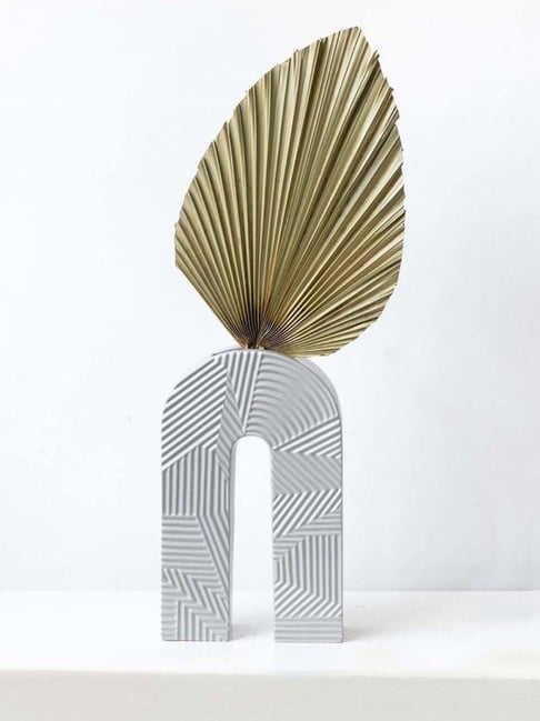 Whispering Homes Yellow Hand Fan Palm Leaves-picture-44