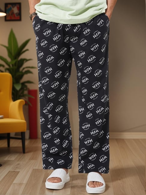 Bewakoof Men's Black All Over Printed Oversized Pyjama-picture-17