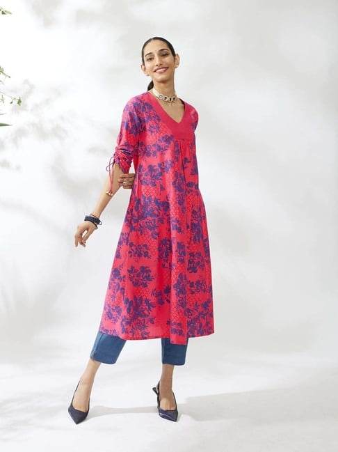Daali Pink Printed A Line Kurta-picture-23