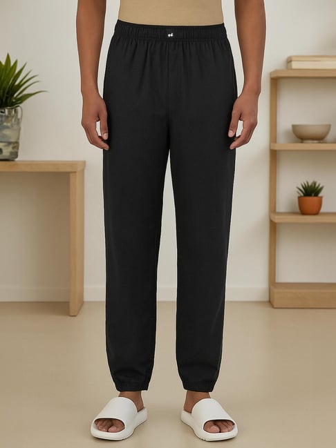 Bewakoof Jet Black Cotton Regular Fit Joggers