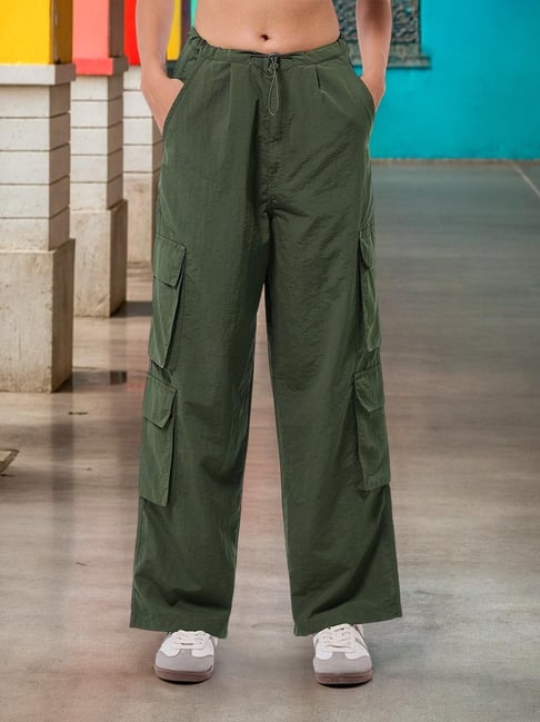 Bewakoof Women's Olive Green Baggy Oversized Cargo Parachute
