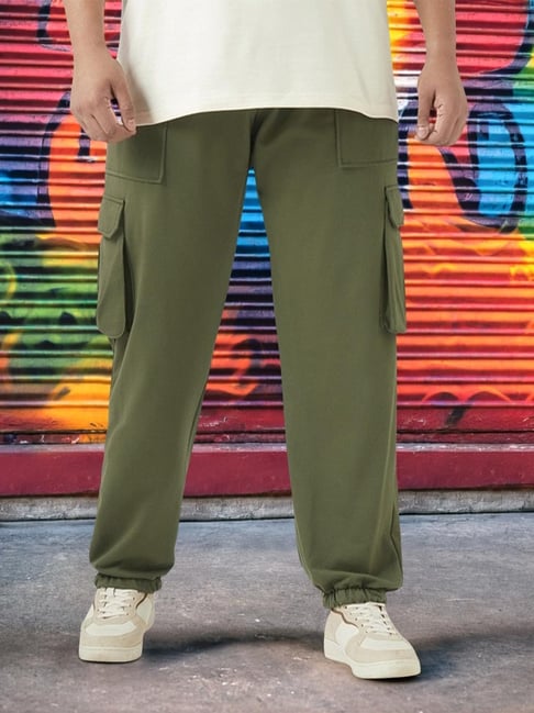 Bewakoof Men's Winter Moss Green Oversized Plus Size Cargo