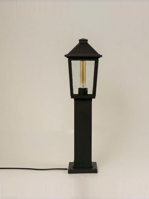 Whispering Homes Neowise Outdoor Pole Light