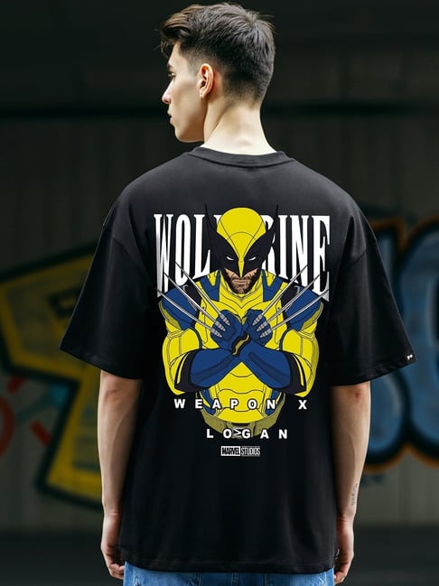 Bewakoof Men's Black Logan Graphic Printed Oversized T-Shirt