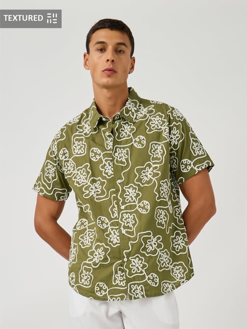 Styli Green Cotton Regular Fit Embroidered Shirt-picture-19