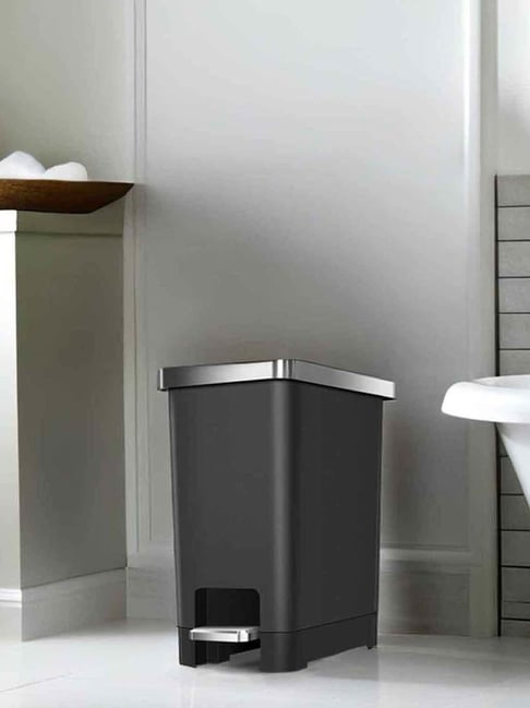 OBSESSIONS Black Plastic Step Dustbin with Fingerprint Resistant (10 L)