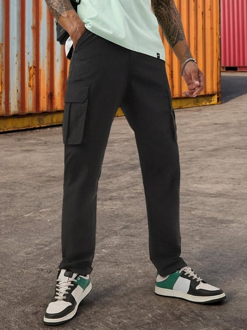 Bewakoof Men's Jet Black Nylon Cargo Parachute Pant