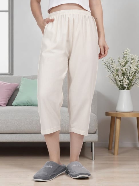 Kryptic Off White Cotton Plain Capris