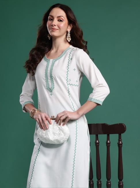 Indo Era White Regular Fit Embroidered Kurta-picture-39