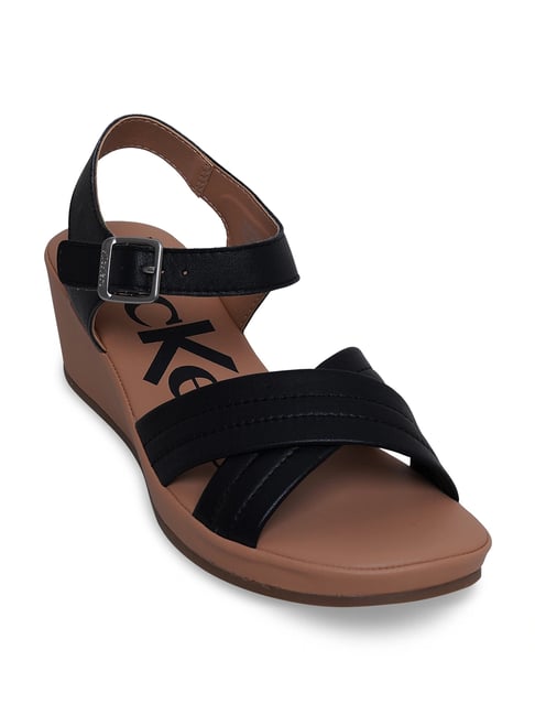 Kickers Women's KICK BIGEYE-IN Black Ankle Strap Sandals