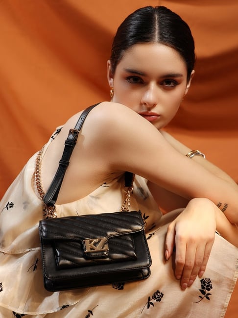 tiny shoulder bag