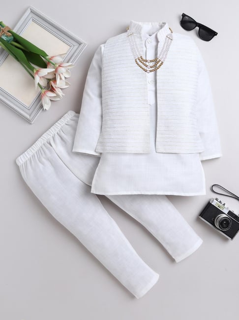 Fourfolds Boys White Cotton Regular Fit Embroidered Kurta Set-picture-37