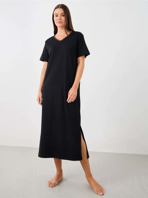 Styli Black Regular Fit Night Dress-picture-24