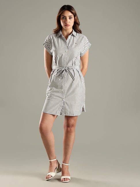 green emerald velvet dress Tommy Hilfiger Womens Striped Maxi Shirt Dress, Green main image 0