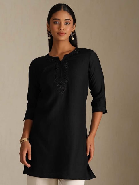 Soch Black Gadwal Embroidered Kurti-picture-31