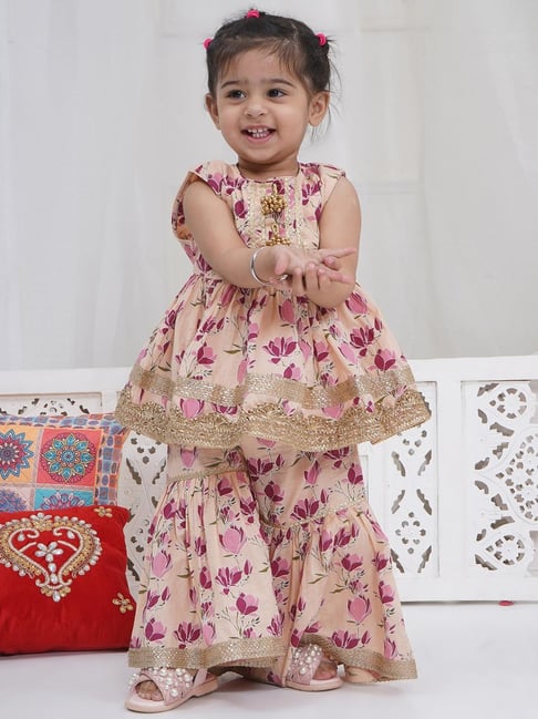 Little Bansi Girls Peach Cotton Floral Print Suit Sets-picture-45