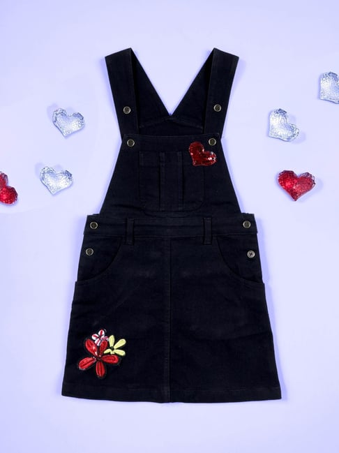 Kiddopanti Girls Black Denim Applique Regular Fit Dungaree Skirts-picture-41
