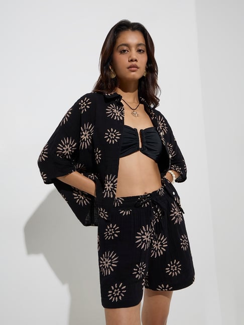 Wunderlove by Westside Black Floral Detailed Cotton Beach Shirt