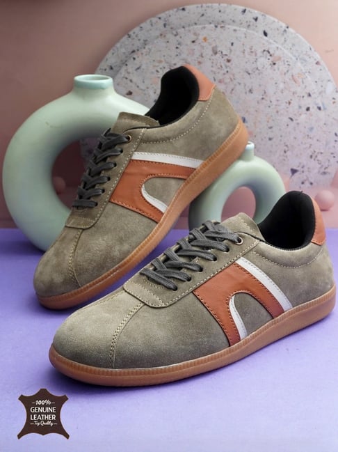 Hoversoul Women's Veltra Fresh Moss Leather Sneakers