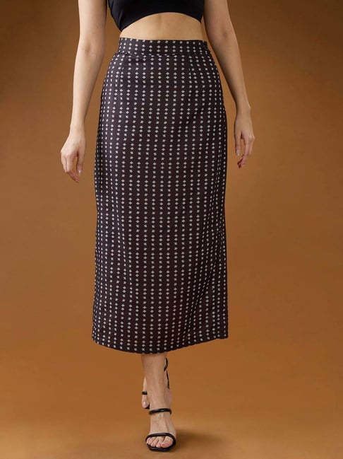 Globus Women Black & White Digital Parallel Print Mid-Rise Back Slit Straight Midi Skirt-picture-48