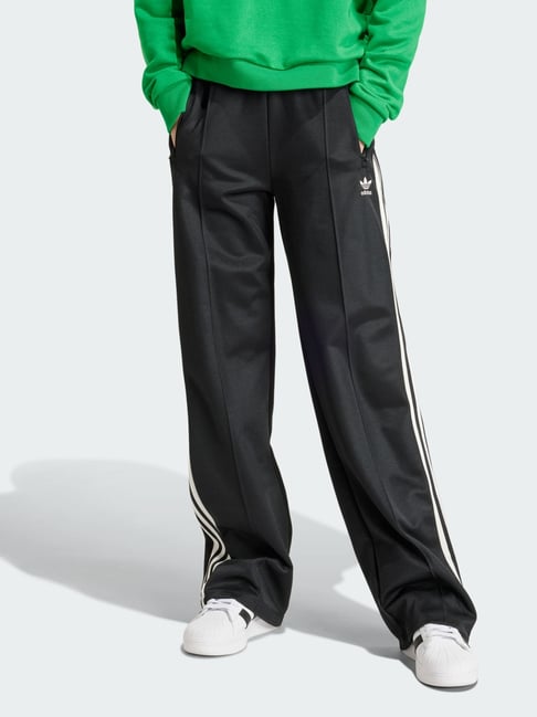 Adidas Originals Black Cotton Regular Fit Sports Trackpants-image-30