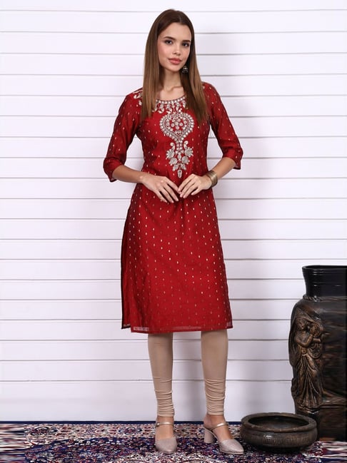 Aurelia Red Regular Fit Embroidered Kurta-picture-24