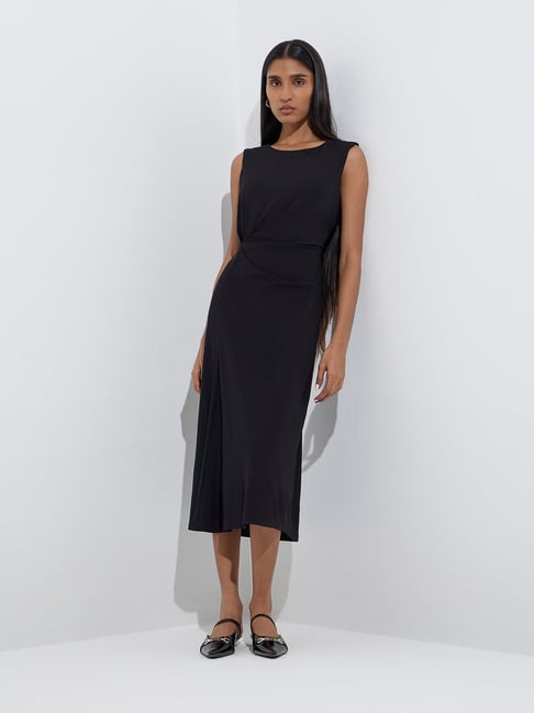 Wardrobe by Westside Black Solid Straight Dress