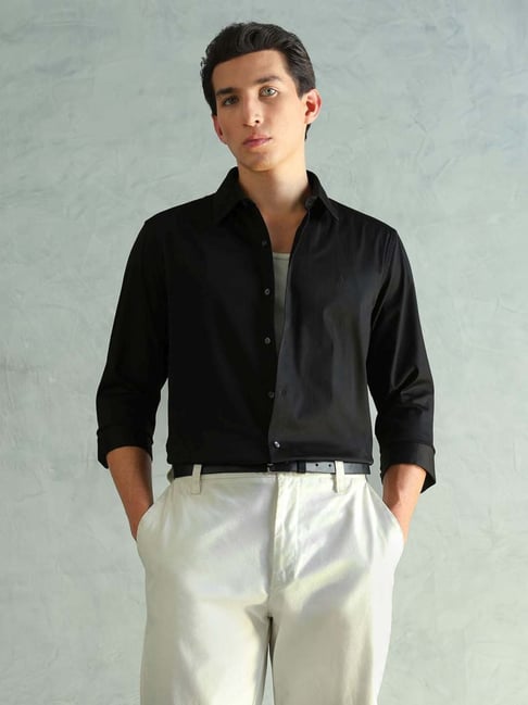 Arrow Newyork Men Slim Fit Smart Satin Shirt