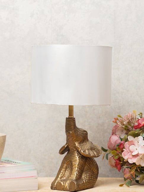 Kridha Living White & Gold Aluminium Elefante