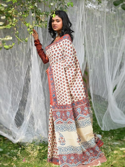 Unnati Silks Ivory Printed Saree With Unstitched Blouse-picture-17