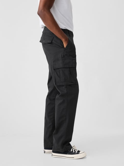 GAP Black Regular Fit Solid Cargo Pants
