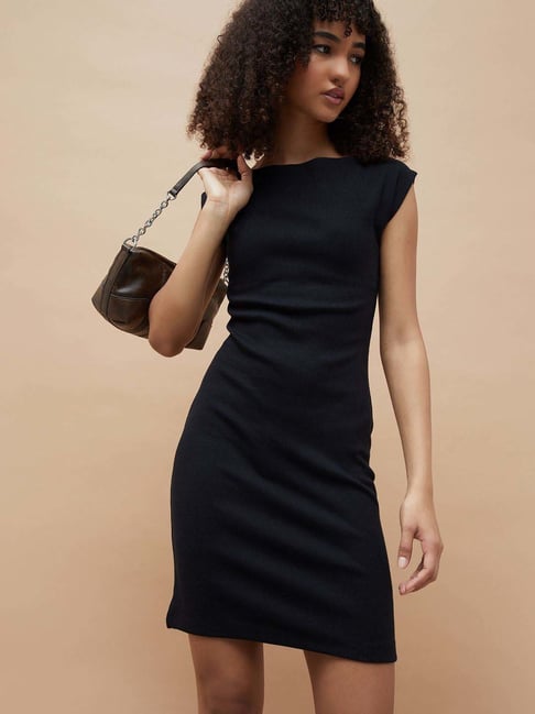 Ginger By Lifestyle Black Regular Fit Dress-picture-20